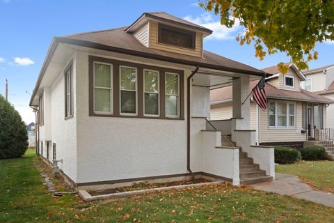 Tiny photo for 4040 N Meade Avenue, Chicago, IL 60634 (MLS # 12518212)