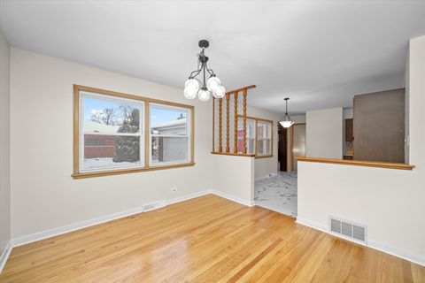 Tiny photo for 16049 Minerva Avenue, South Holland, IL 60473 (MLS # 12475226)