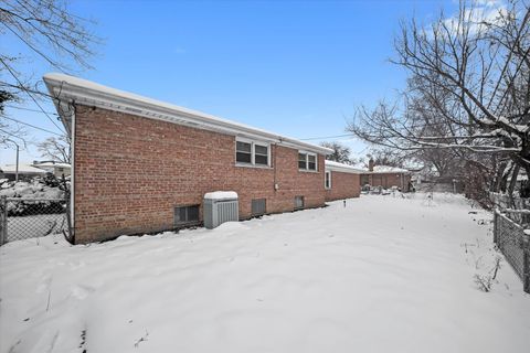 Tiny photo for 16049 Minerva Avenue, South Holland, IL 60473 (MLS # 12475226)