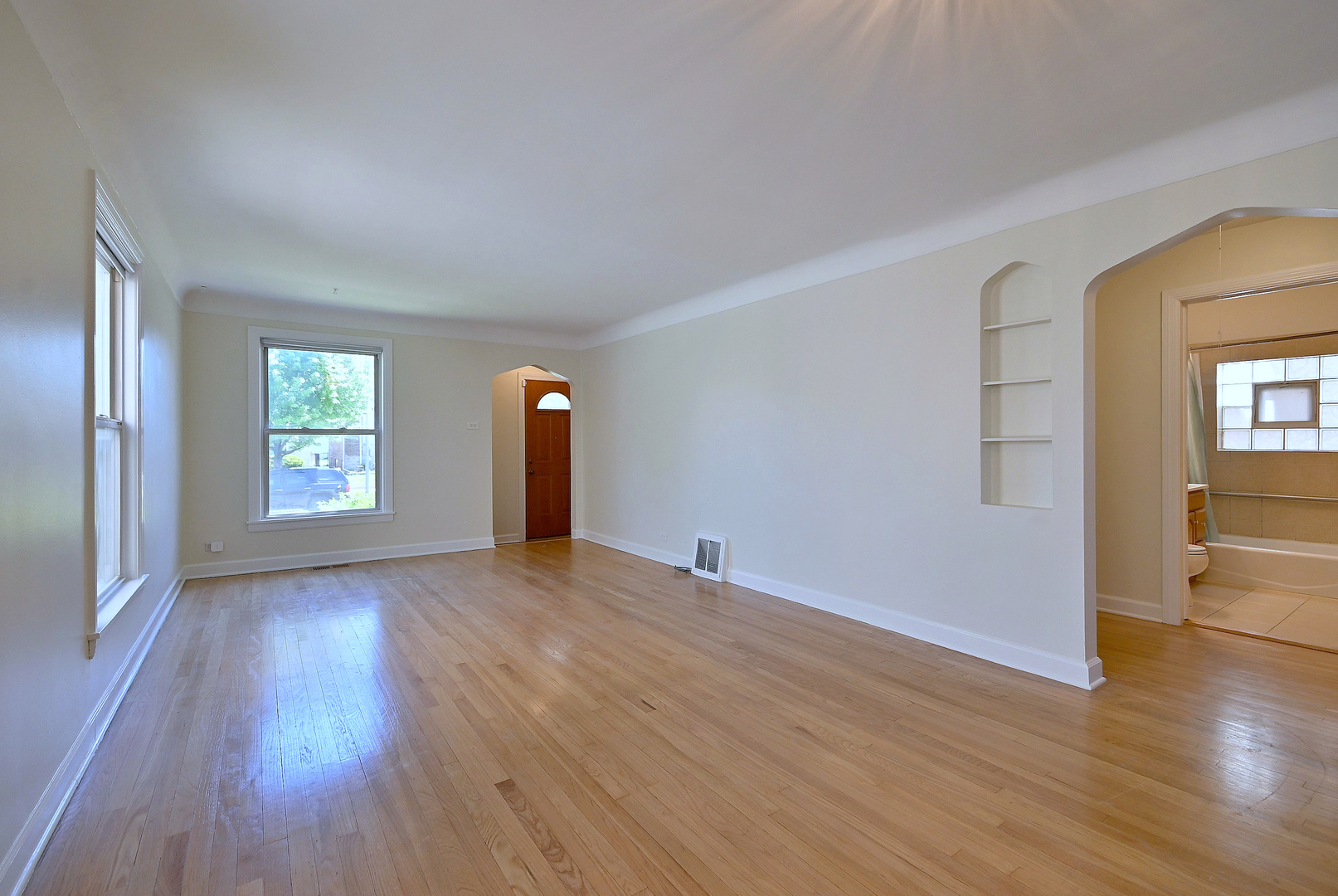 2732 N 72nd Court