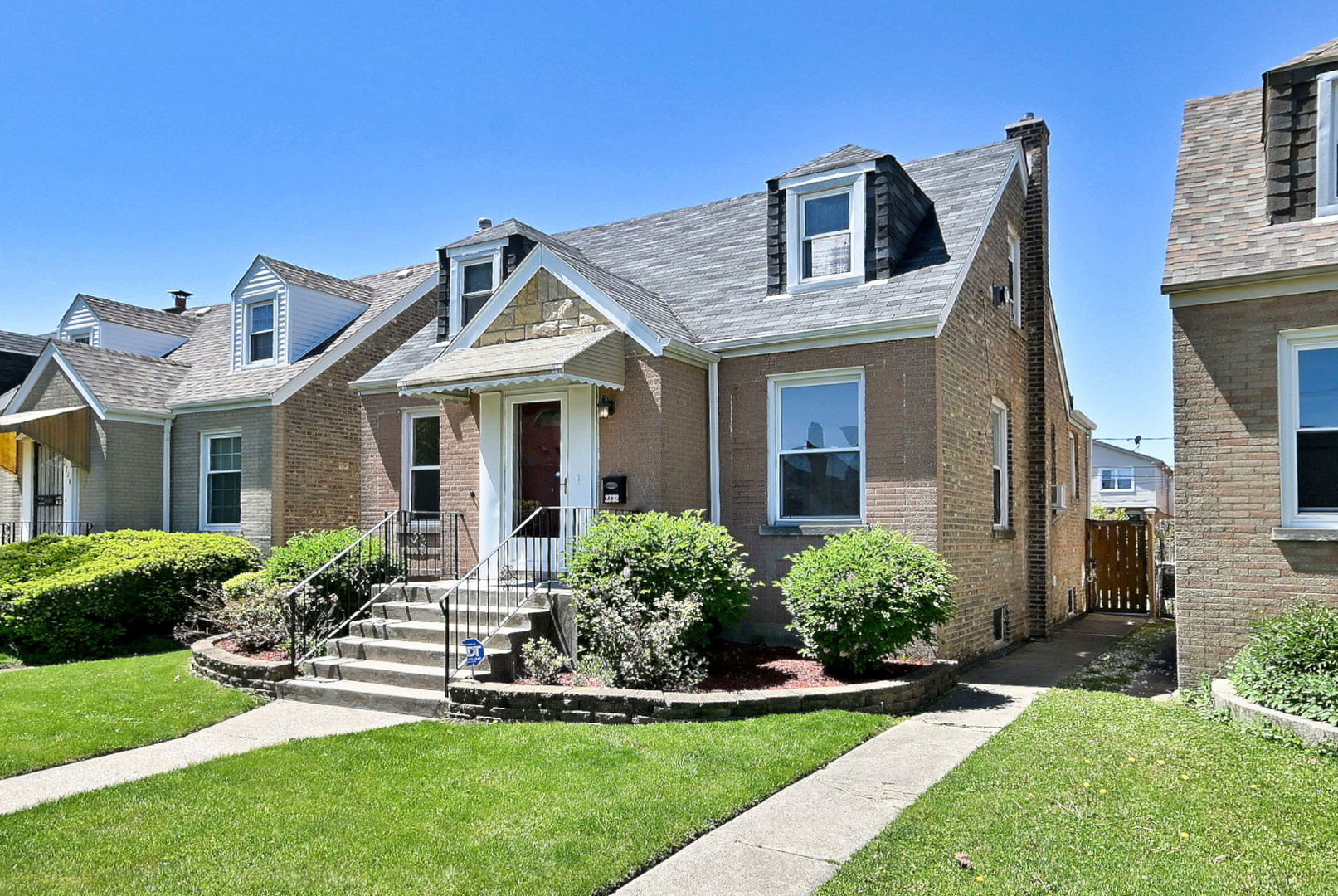 2732 N 72nd Court