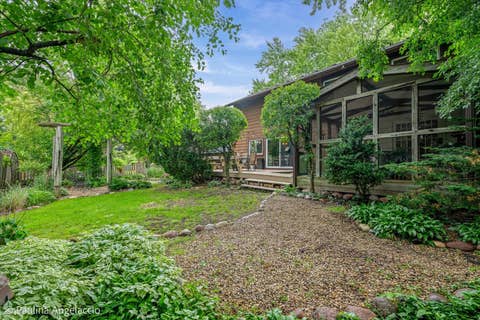 Tiny photo for 1102 N Pepper Tree Drive, Palatine, IL 60067 (MLS # 12673269)