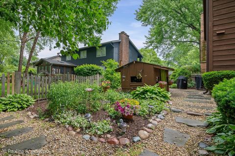 Tiny photo for 1102 N Pepper Tree Drive, Palatine, IL 60067 (MLS # 12673269)