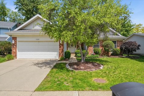 Tiny photo for 1109 Whitman Place, Vernon Hills, IL 60061 (MLS # 12660398)