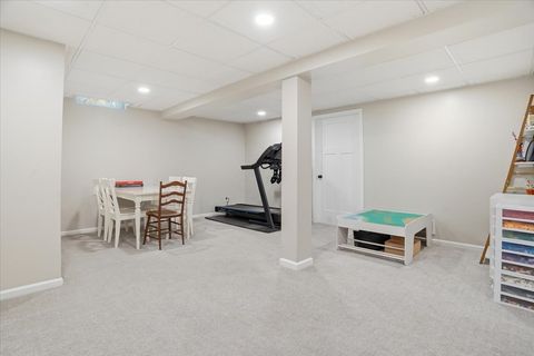 Tiny photo for 1109 Whitman Place, Vernon Hills, IL 60061 (MLS # 12660398)