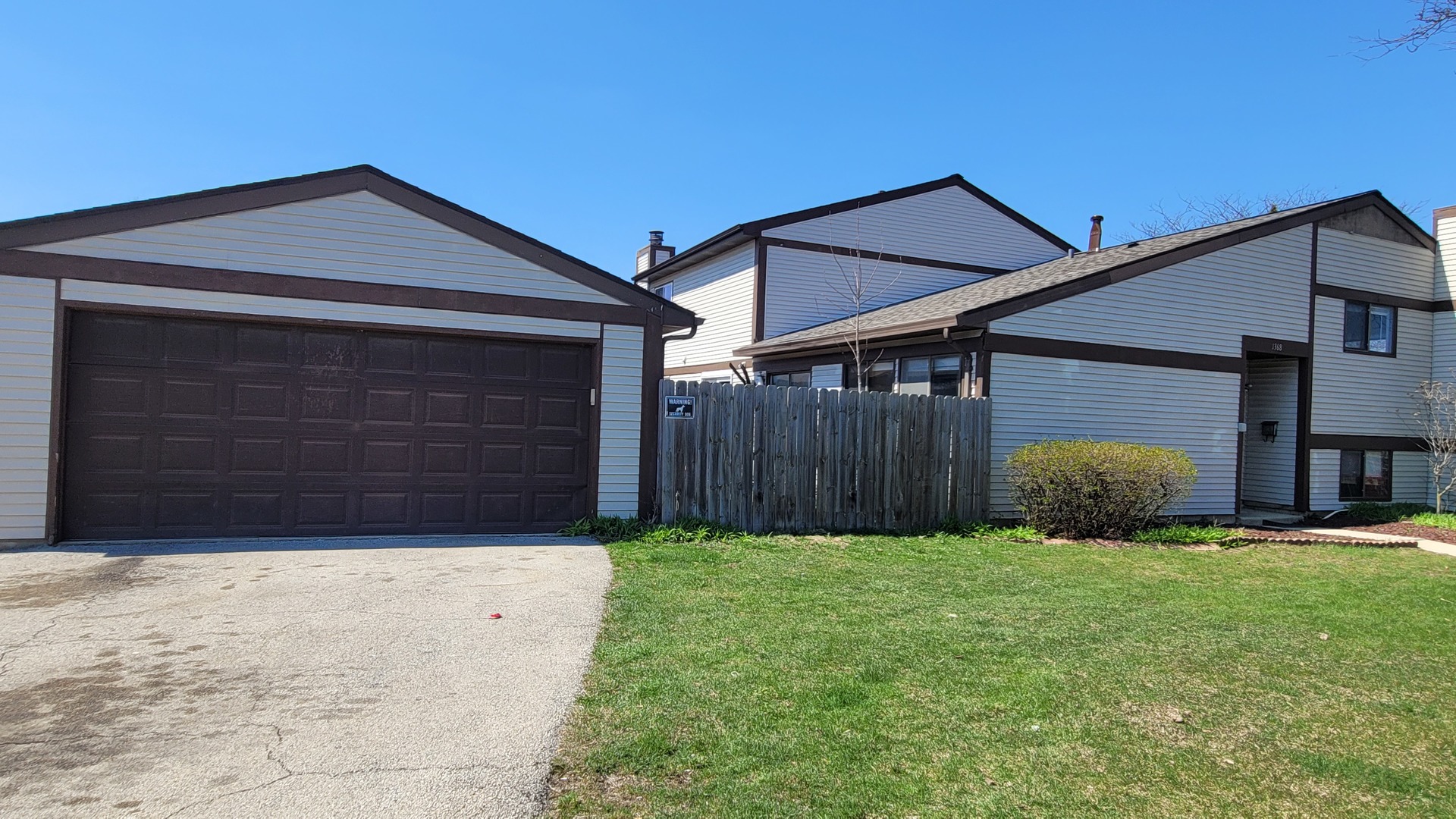 1368 Court Maria Court 1368