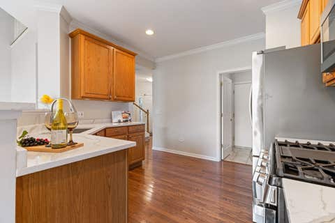 Tiny photo for 487 Vaughn Circle, Aurora, IL 60502 (MLS # 12712084)
