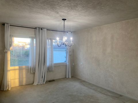 Tiny photo for 1079 S Lewis Avenue, Lombard, IL 60148 (MLS # 12526474)