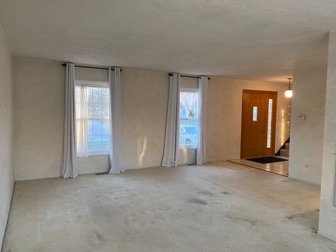 Tiny photo for 1079 S Lewis Avenue, Lombard, IL 60148 (MLS # 12526474)