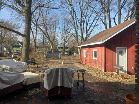 Tiny photo for 1416 N Clinton Boulevard, Bloomington, IL 61701 (MLS # 12534491)