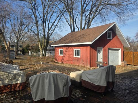 Tiny photo for 1416 N Clinton Boulevard, Bloomington, IL 61701 (MLS # 12534491)