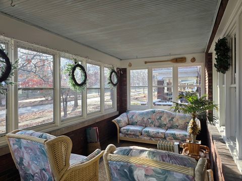 Tiny photo for 1416 N Clinton Boulevard, Bloomington, IL 61701 (MLS # 12534491)