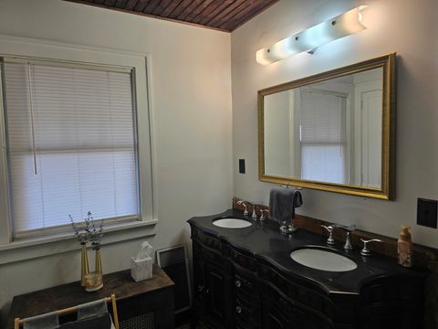 Tiny photo for 1416 N Clinton Boulevard, Bloomington, IL 61701 (MLS # 12534491)