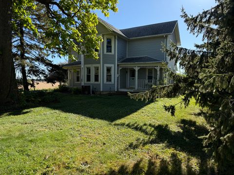 7707 US Highway 20 Highway Lena IL 61048