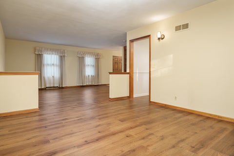Tiny photo for 823 COOLIDGE Place, Rockford, IL 61107 (MLS # 12794517)