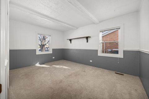 Tiny photo for 241 Pleasant Drive, Elk Grove Village, IL 60007 (MLS # 12520229)