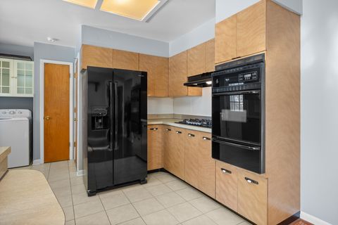 Tiny photo for 241 Pleasant Drive, Elk Grove Village, IL 60007 (MLS # 12520229)