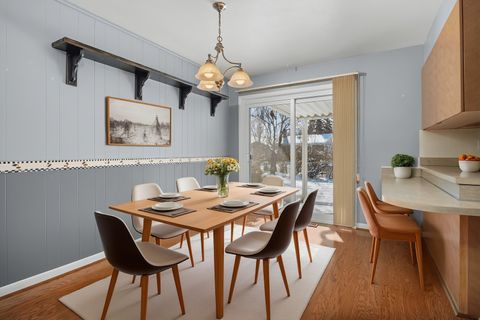 Tiny photo for 241 Pleasant Drive, Elk Grove Village, IL 60007 (MLS # 12520229)