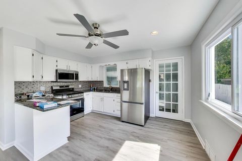 Tiny photo for 3443 Monroe Street, Lansing, IL 60438 (MLS # 12659100)
