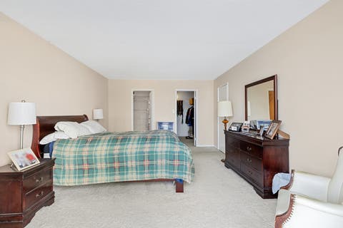 Tiny photo for 2005 S Finley Road #103, Lombard, IL 60148 (MLS # 12712106)