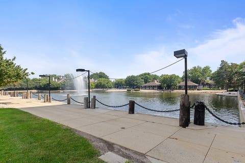 Tiny photo for 2005 S Finley Road #103, Lombard, IL 60148 (MLS # 12712106)