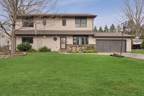 Photo of 306 Juniper Road, Island Lake, IL 60042 (MLS # 12611817)