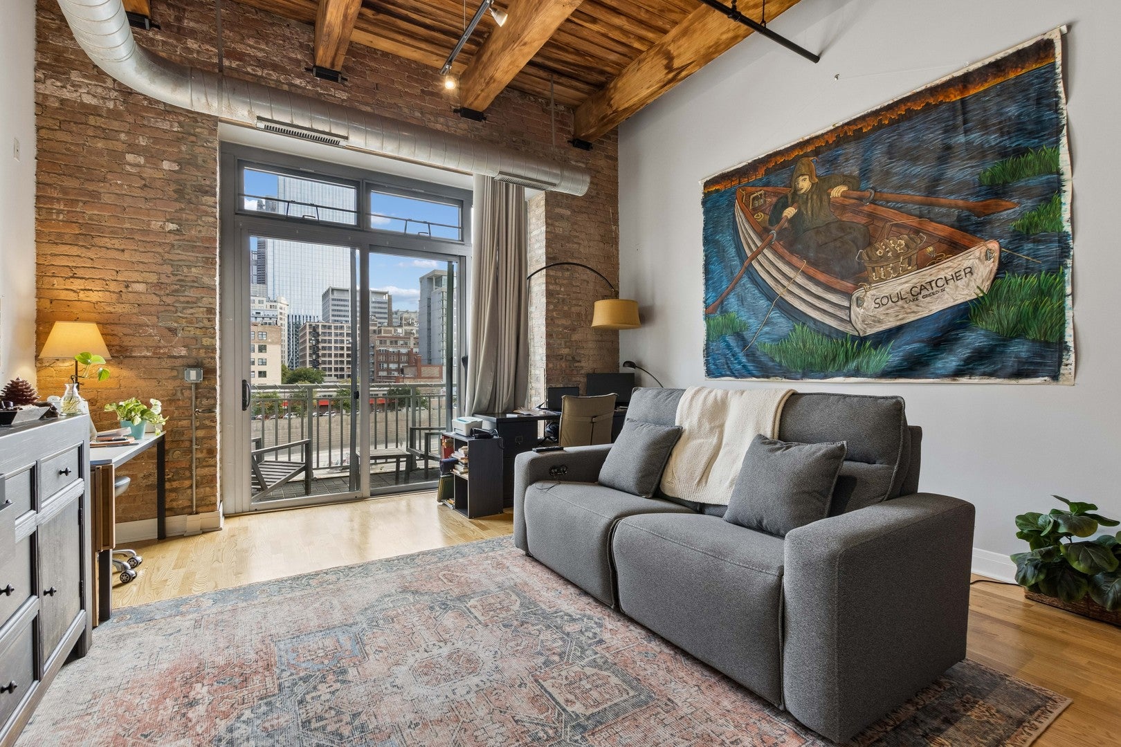 770 W Gladys Avenue 304