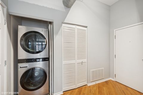 Tiny photo for 1525 S Michigan Avenue #405, Chicago, IL 60605 (MLS # 12488882)