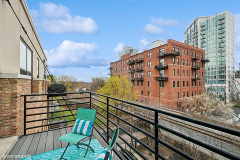 Tiny photo for 1525 S Michigan Avenue #405, Chicago, IL 60605 (MLS # 12488882)