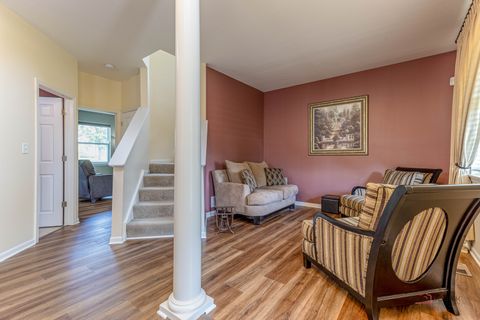 Tiny photo for 3316 Highwood Court, Elgin, IL 60124 (MLS # 12429391)