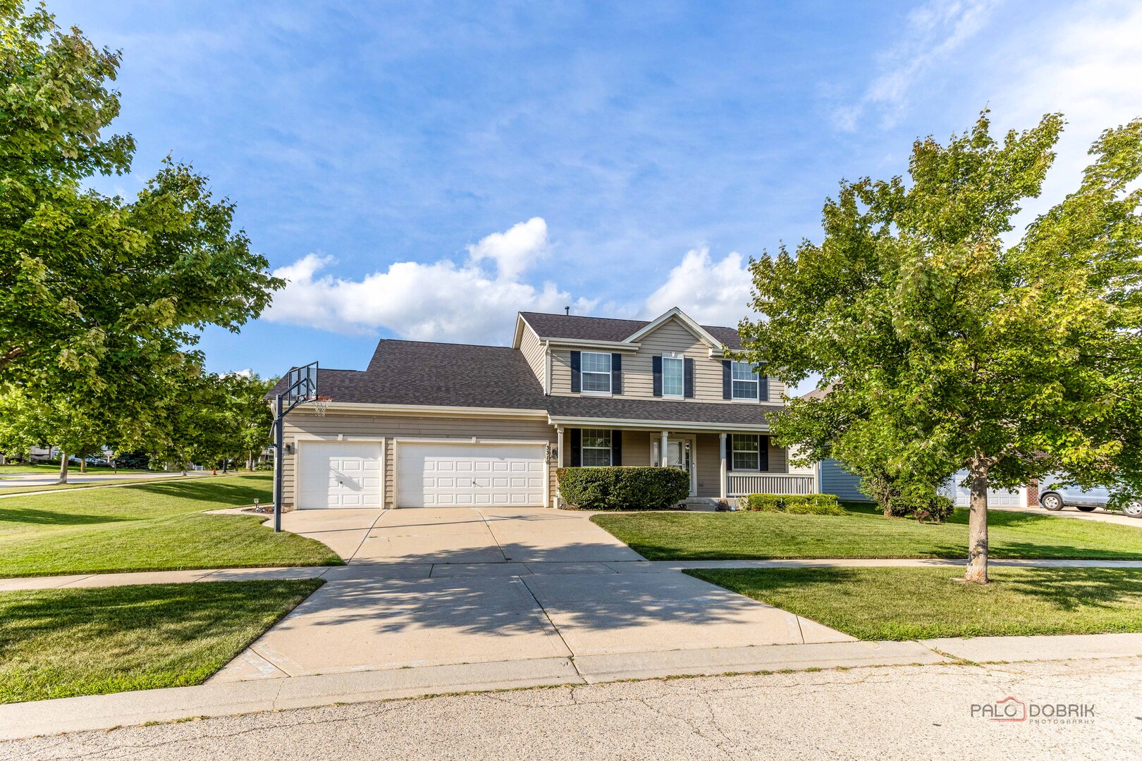 3316 Highwood Court