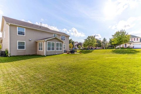 Tiny photo for 3316 Highwood Court, Elgin, IL 60124 (MLS # 12429391)