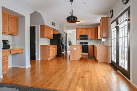 Tiny photo for 24050 W Champion Drive, Plainfield, IL 60585 (MLS # 12564964)