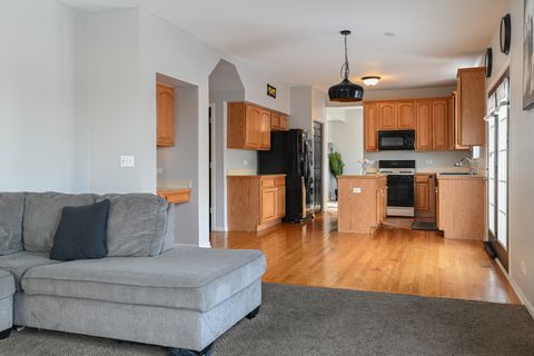 Tiny photo for 24050 W Champion Drive, Plainfield, IL 60585 (MLS # 12564964)