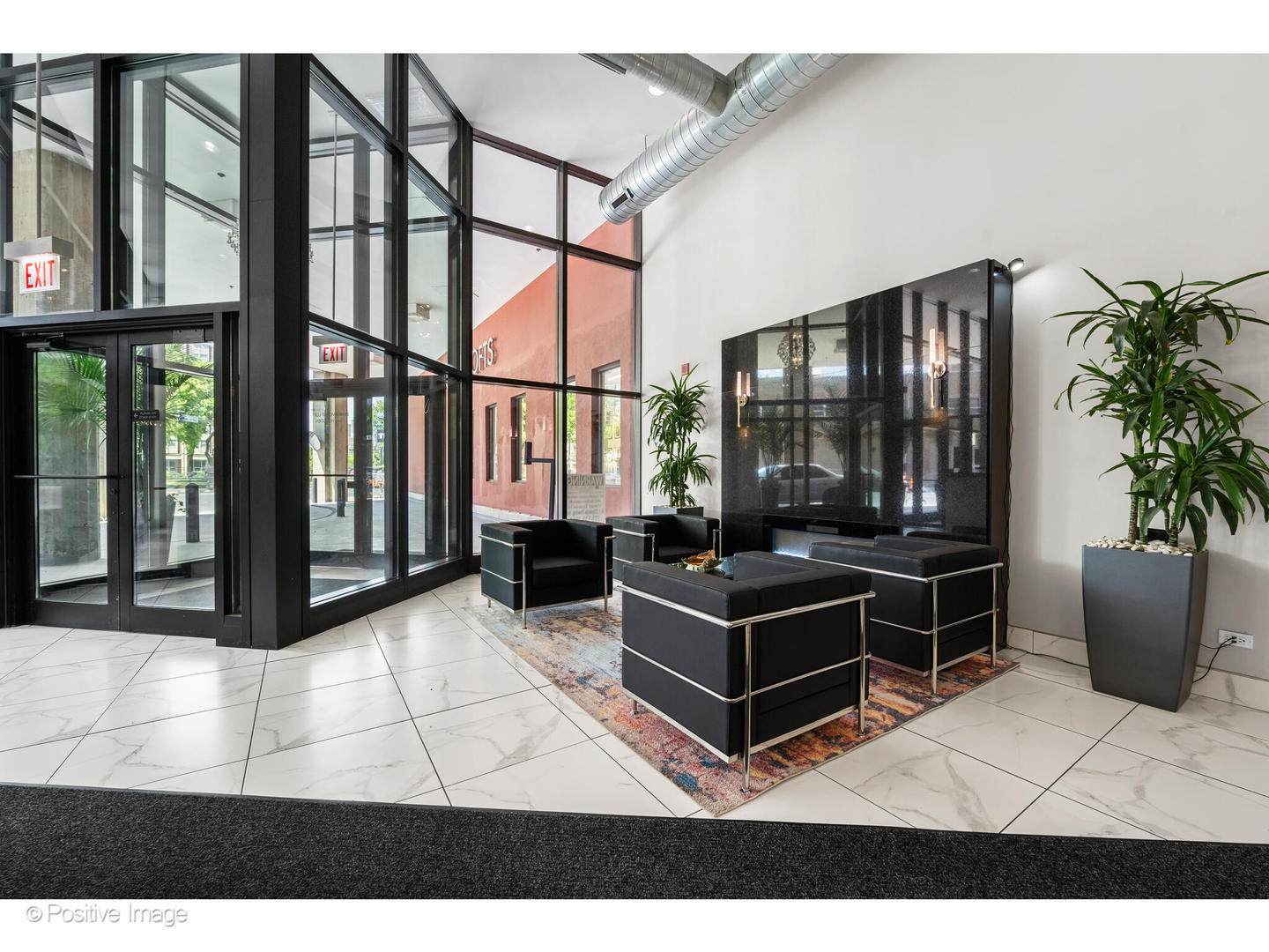 1645 W OGDEN Avenue 440