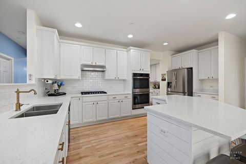 Tiny photo for 11561 Beacon Avenue, Huntley, IL 60142 (MLS # 12515656)