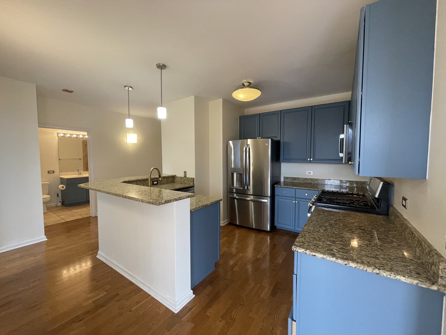 1111 S WABASH Avenue 711