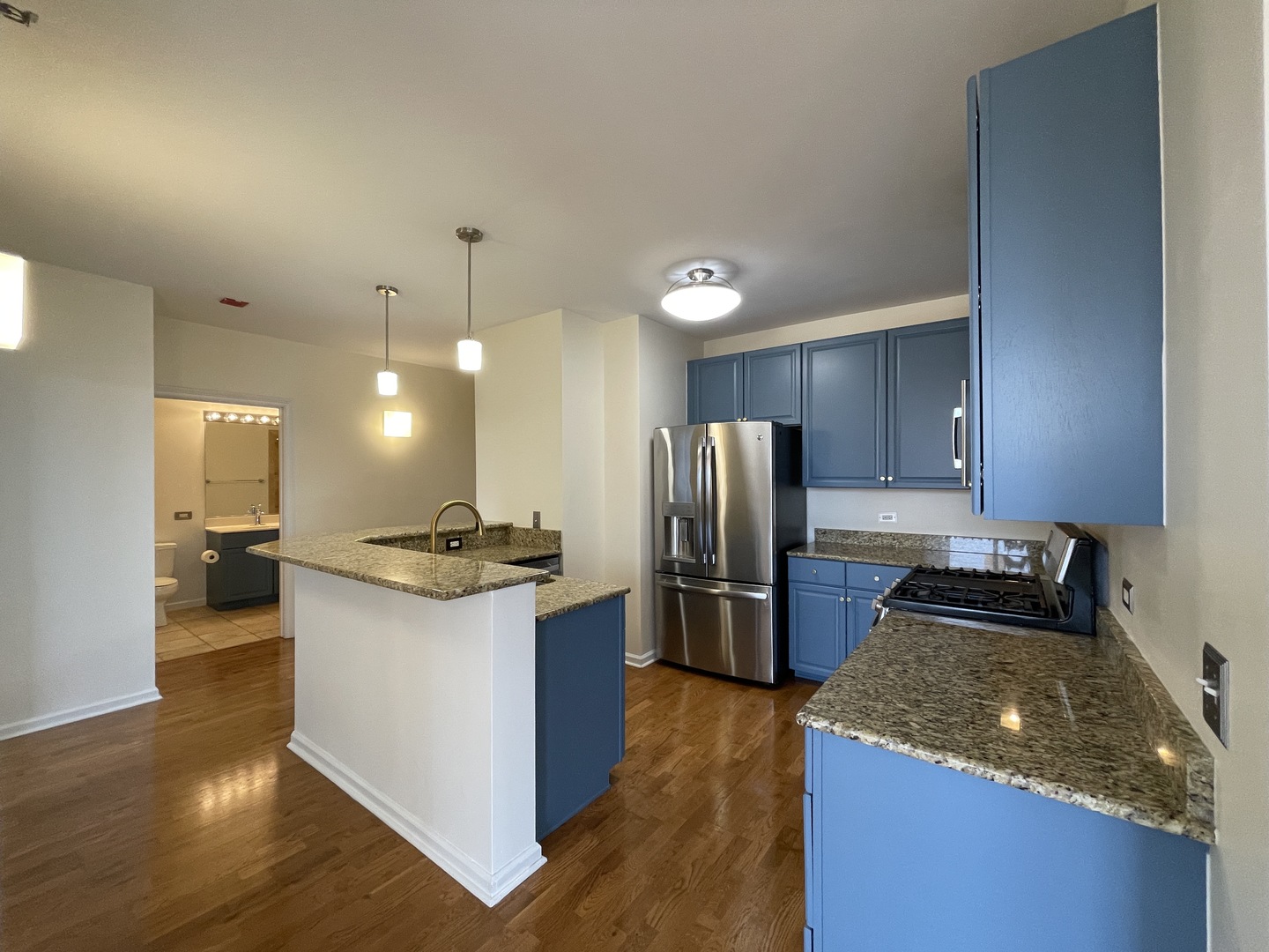 1111 S WABASH Avenue 711