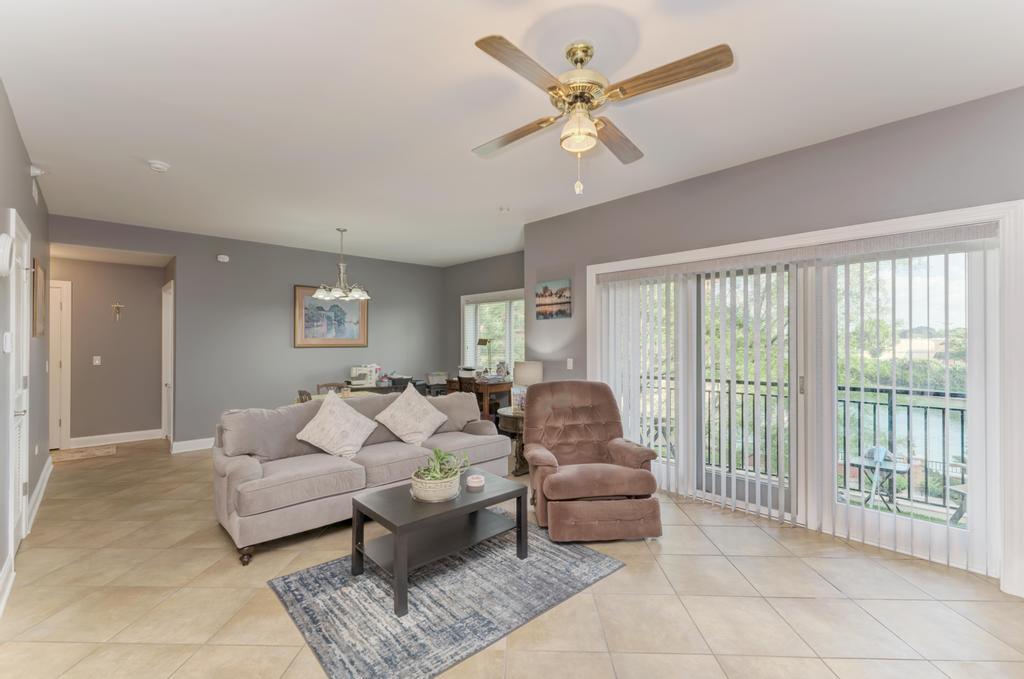 1210 N Foxdale Drive 105