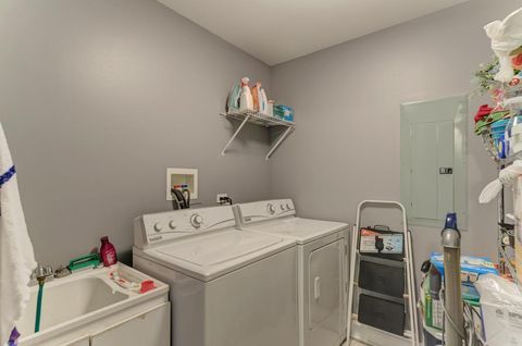 Tiny photo for 1210 N Foxdale Drive #105, Addison, IL 60101 (MLS # 12429000)