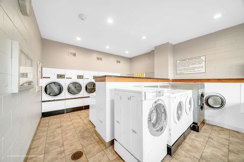 Tiny photo for 6325 N Sheridan Road #1903, Chicago, IL 60660 (MLS # 12514109)