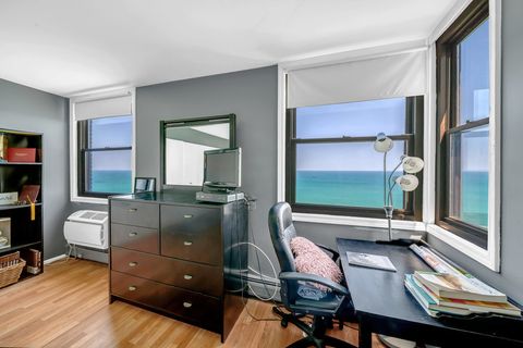 Tiny photo for 6325 N Sheridan Road #1903, Chicago, IL 60660 (MLS # 12514109)