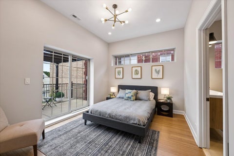 Tiny photo for 4932 N Harding Avenue #3N, Chicago, IL 60625 (MLS # 12769070)