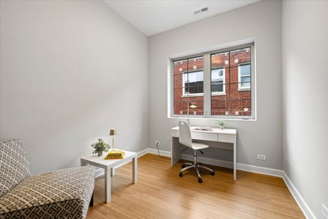 Tiny photo for 4932 N Harding Avenue #3N, Chicago, IL 60625 (MLS # 12769070)