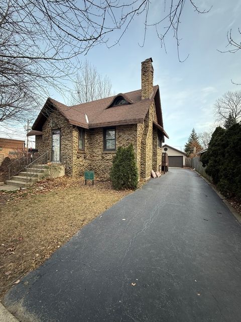 A home in Oak Lawn