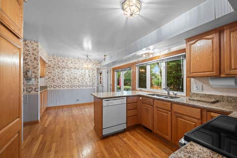 Tiny photo for 321 Ambleside Drive, Roselle, IL 60172 (MLS # 12684784)