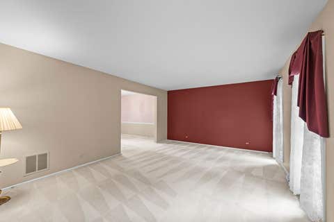 Tiny photo for 321 Ambleside Drive, Roselle, IL 60172 (MLS # 12684784)