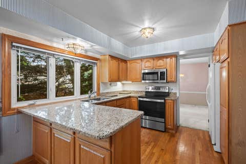 Tiny photo for 321 Ambleside Drive, Roselle, IL 60172 (MLS # 12684784)