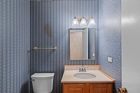 Tiny photo for 321 Ambleside Drive, Roselle, IL 60172 (MLS # 12684784)