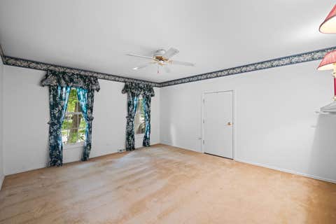 Tiny photo for 321 Ambleside Drive, Roselle, IL 60172 (MLS # 12684784)